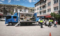 Çemişgezek’te emniyet kemeri simülasyon tırı farkındalık oluşturdu