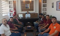 Sarıgöl Kaymakamı, orman yangın ekibini tebrik etti