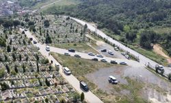 İstanbul’da bayramın ilk günü mezarlıklar ziyaretçilerle doldu