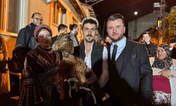 ’Tavuk almaya’ giden geline oğlak verdiler, gelin şaşkınlığını gizleyemedi
