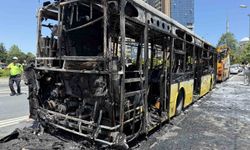 Sarıyer’de İETT otobüsü alevlere teslim oldu