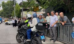 Okulları karıştırınca motosikletli polis okula böyle yetiştirdi