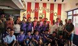 Liseye Samsunspor köşesi