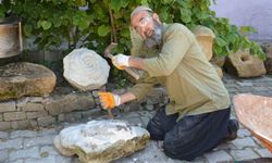 Taşlara kazınan bir tutku: Evinin bahçesini, Türk-İslam Eserleri Müzesi’ne çevirdi