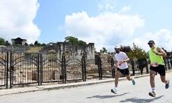 Düzce'de "Tarihi İpekyolu Trail Koşusu" düzenlendi