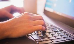 Türksat'tan yeni evlenenlere ücretsiz internet hizmeti