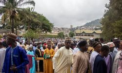 Kamerun'da Müslümanlar Kurban Bayramı namazında buluştu