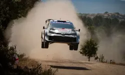 WRC'nin 6. etabı İtalya Rallisi'ni Sebastien Ogier kazandı