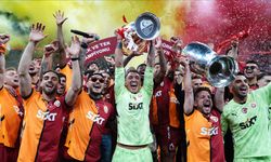 Galatasaray, sezonu çifte kupa mutluluğuyla kapattı