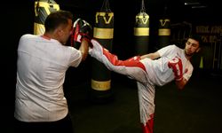 Babasının izinden giden genç kick boksçunun hedefi şampiyonluk