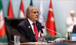 Pakistan Dışişleri Bakanı Dar, ülkesinin Hindistan'la diyaloğa hazır olduğunu yineledi