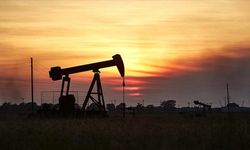 Petrol fiyatları İsrail'in İran'a saldırmasıyla yüzde 7'den fazla yükseldi