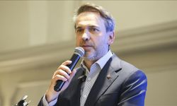 Bakan Bayraktar, yenilenebilir enerji projelerinde izin süreçlerinin hızlanacağını bildirdi