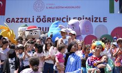 İstanbul'da Gazzeli öğrenciler için çocuk şenliği düzenlendi