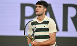 Fransa Açık'ta son şampiyon Carlos Alcaraz finale yükseldi