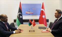 Bakan Bayraktar, Libya Petrol ve Gaz Bakanı Abdulsadek ile görüştü