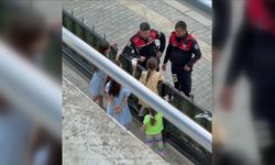 Samsun'da yunus ekiplerinin çocuklarla bayramlaşması cep telefonu kamerasında