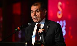 Galatasaray Kulübü Başkanı Özbek'ten transfer açıklaması: