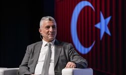 Ticaret Bakan Bolat: Taşımacılık açısından risk unsuru vardı. Dolayısıyla (İsrail-İran) ateşkesten memnunuz