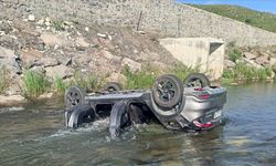 Erzurum'da dereye yuvarlanan otomobildeki 3 kişi öldü