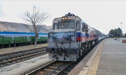 İsrail-İran gerginliğine rağmen Van-Tahran tren seferleri aksamadı
