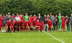 Almanya'da Türkspor Neckarsulm, Verbandsliga şampiyonu olarak üst lige çıktı