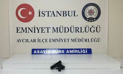 Avcılar’da sokak ortasında iki kişiyi silahla vuran şüpheli yakalandı