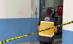 Yaşlı adam dükkanda ölü bulundu