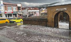 Yozgat'ta dolu ve sağanak etkili oldu