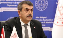 Bakan Tekin'den 30 Haziran Koruyucu Aile Günü paylaşımı