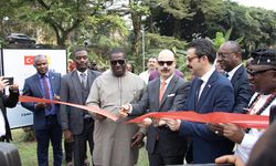 Büyükelçi Öskiper, Kamerun'un Kuzeyinde TİKA Projelerini ve Mülteci Kampını Ziyaret Etti