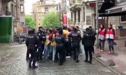Bayrampaşa'da Uyarılara Rağmen Yüksek Sesle Müzik Dinleyen Grup Polise Saldırdı: 10 Gözaltı