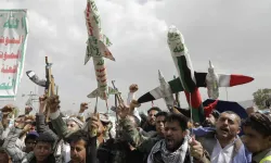 İsrail: Yemen’den Ateşlenen Füze Hava Savunma Sistemiyle Engellendi