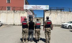Jandarma ekiplerince bir ayda arama kaydı bulunan 100 şahıs yakalandı