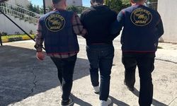 Hırsızlık suçundan aranan şahıs JASAT’tan kaçamadı