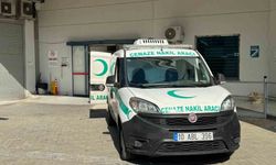 Motosikletli üniversite öğrencisi kamyonet ile çarpıştı: 1 ölü