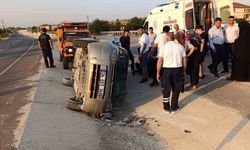 Kastamonu’da hafif ticari araç devrildi: 3 yaralı