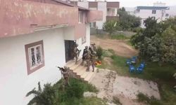 Şırnak’ta kaçakçılık operasyonu: Ev ve iş yerlerinden cephanelik çıktı