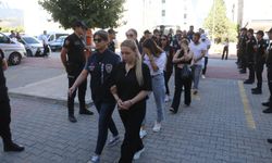 Denizli merkezli dolandırıcılık operasyonunda 17 zanlı tutuklandı