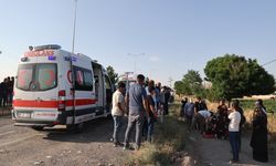 Nevşehir'de işçi minibüsü ile hafif ticari aracın çarpıştığı kazada 9 kişi yaralandı
