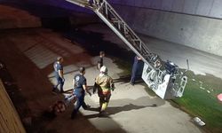 Hatay'da devrilen motosikletteki 2 kişi yaralandı