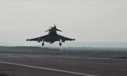 Alman medyası: "Almanya, Türkiye'nin 40 adet Eurofighter için yaptığı ön talebi onayladı"