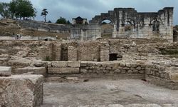 Tarihi Yunan Köprüsü'ne çevre düzenlemesi istiyorlar