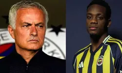 Fenerbahçe’nin Yeni Golcüsü Jhon Duran Kampa Katıldı Ayrıca Mourinho Haberlerine Yalanlama Geldi