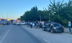 Çanakkale'de freni boşalan kamyonun karıştığı kazada yaralananlardan biri hastanede öldü