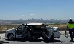 Çatalca'da bariyere çarpan otomobildeki astsubay öldü, 2 uzman çavuş yaralandı