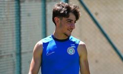 Çaykur Rizespor'un genç oyuncusu Muhammed, Süper Lig'deki ilk maçı için gün sayıyor