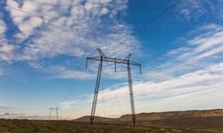 Çekya'da başta başkent Prag olmak üzere geniş çaplı elektrik kesintisi yaşandı