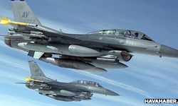 Cumhurbaşkanı Erdoğan'ın içinde bulunduğu "TUR" uçağına KKTC'ye varışında F-16'lar eşlik etti