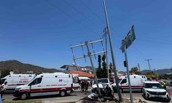 Fethiye’de trafik kazasında 11 kişi yaralandı